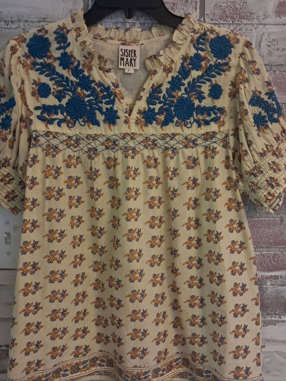 SISTER MARY EMBROIDERED BLOUSE SIZE SMALL